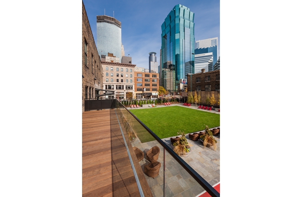 SK_Target_Plaza_Commons_09